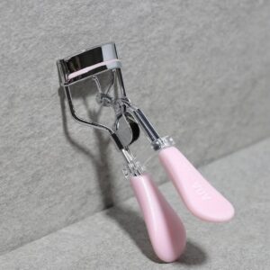 AOA Studio Precision Eyelash Curler